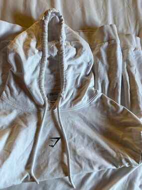 Gymshark White Pullover Hoodie with Small Logo & Back Pink/Black Logo